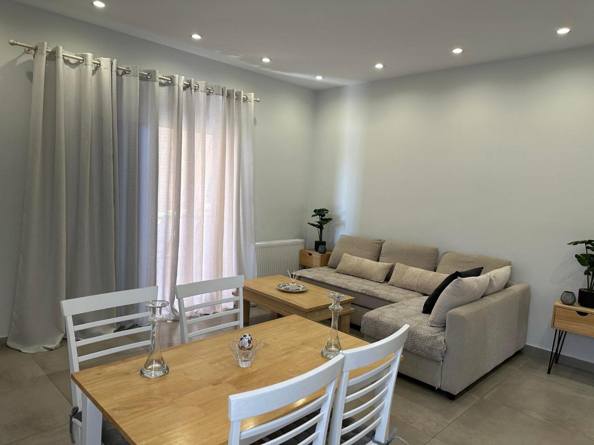 Mimozas Apartment Porto Heli Exteriör bild